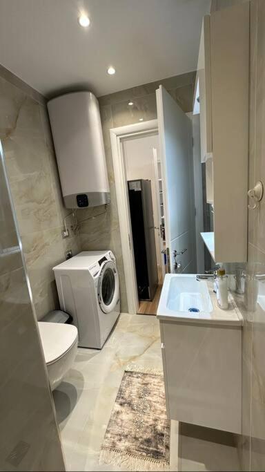 Studio City Center تيرانا المظهر الخارجي الصورة
